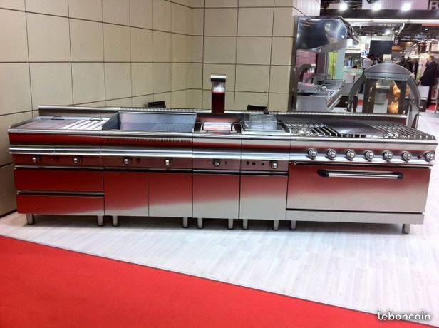 Ligne de cuisson pour restaurant adaptée aux cuisines professionnelles à Nice